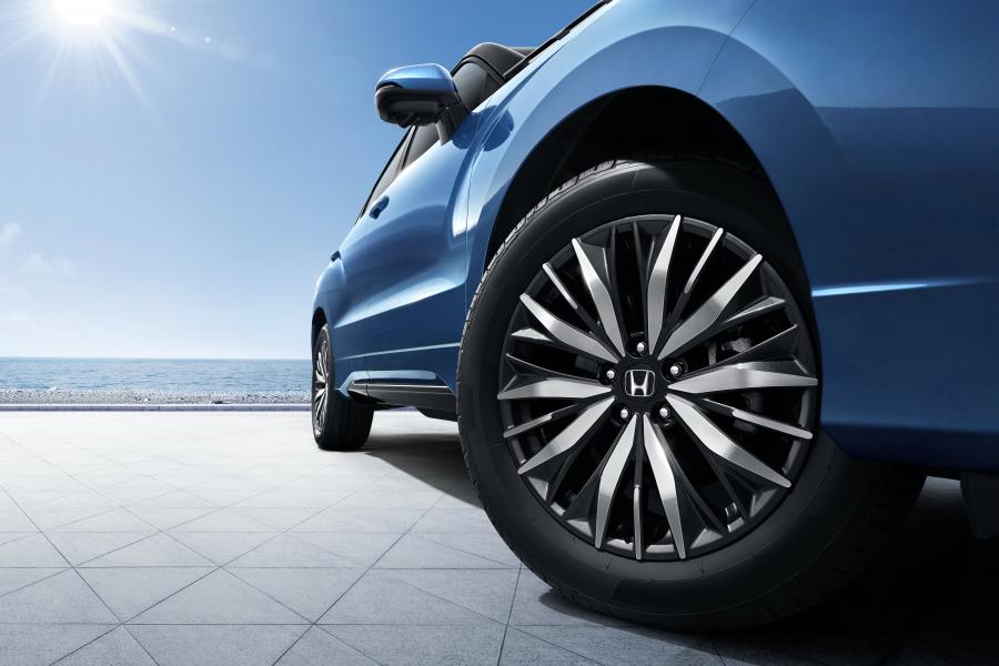 Колеса Honda Avancier 2020 года  (фото 7 из 17)